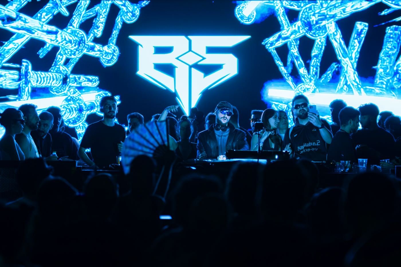 B-5 at the decks
